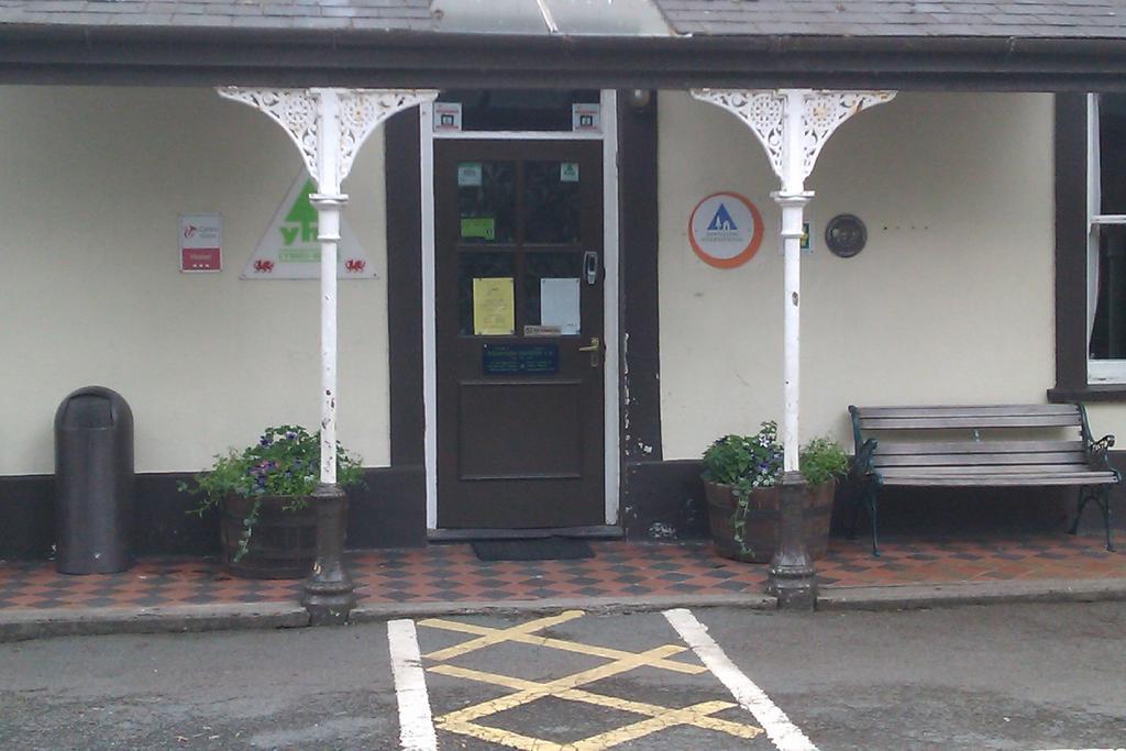 Yha Snowdon Ranger Hostel Ланберис Екстериор снимка
