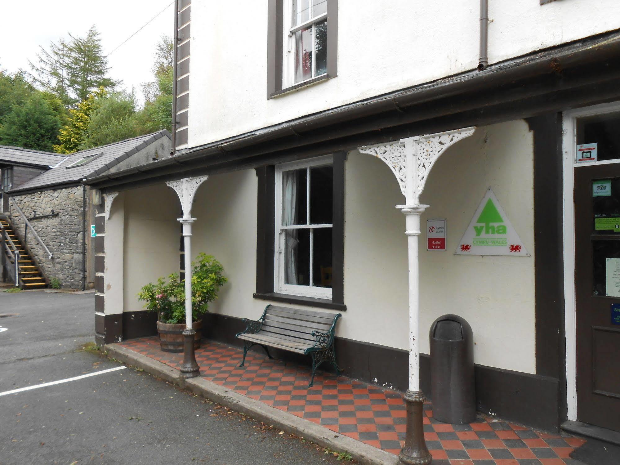 Yha Snowdon Ranger Hostel Ланберис Екстериор снимка